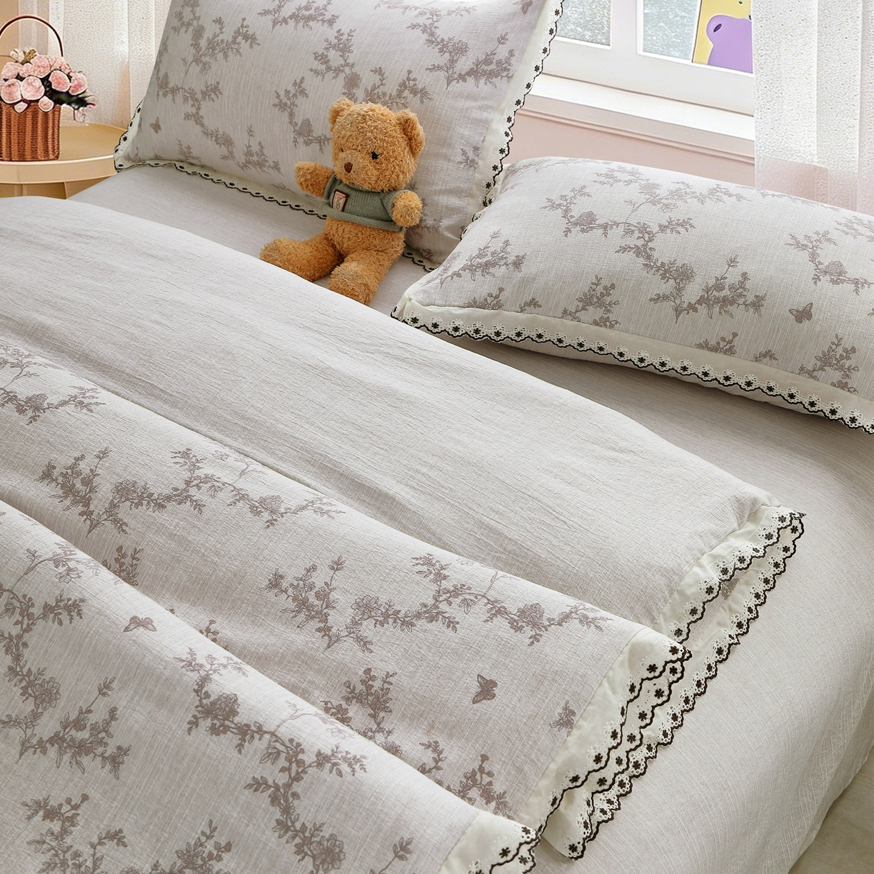 91家纺网 家纺一手货源 找家纺 恋之语 2026新款全棉花边色织水洗棉花边四件套 灰枝疏影