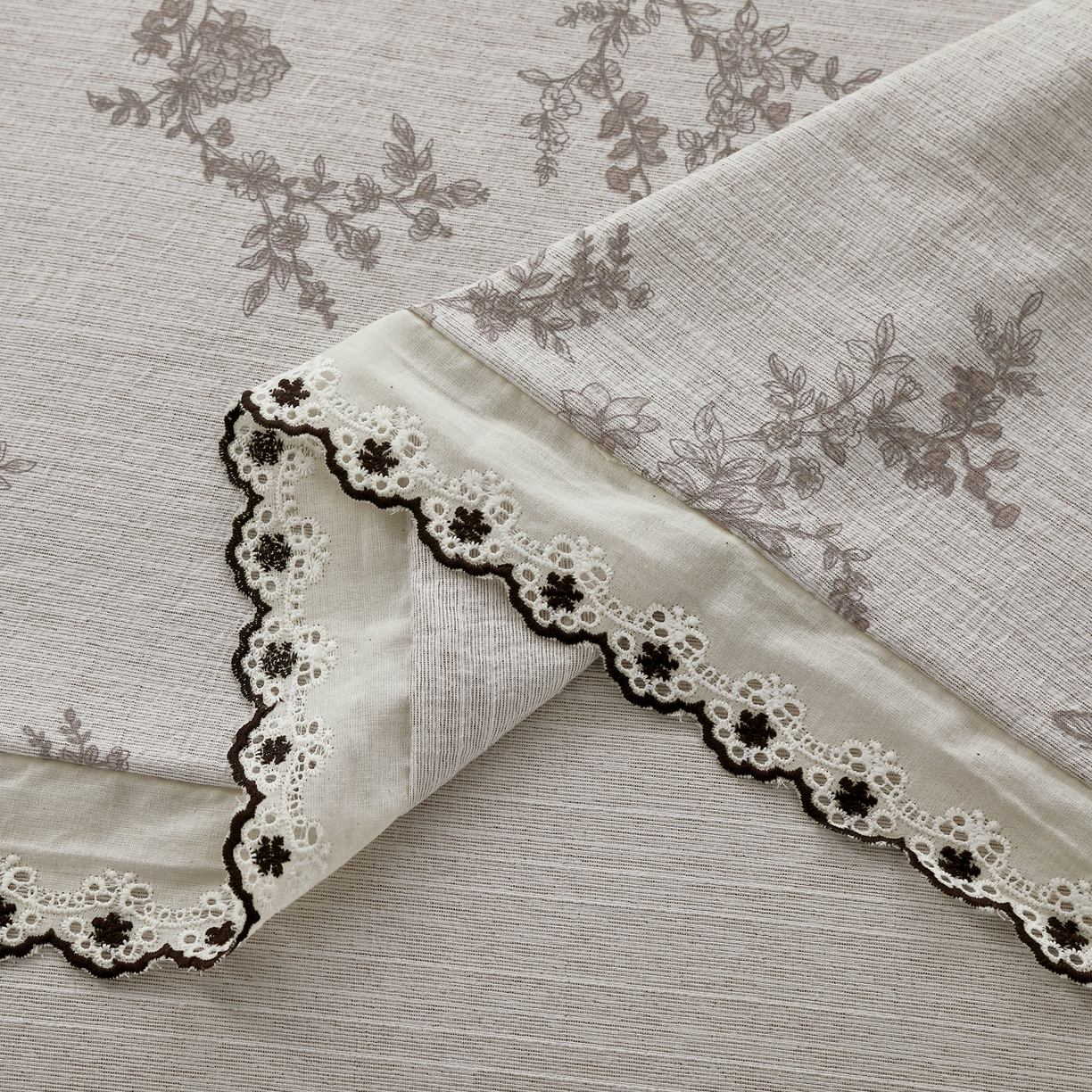 91家纺网 家纺一手货源 找家纺 恋之语 2026新款全棉花边色织水洗棉花边四件套 灰枝疏影