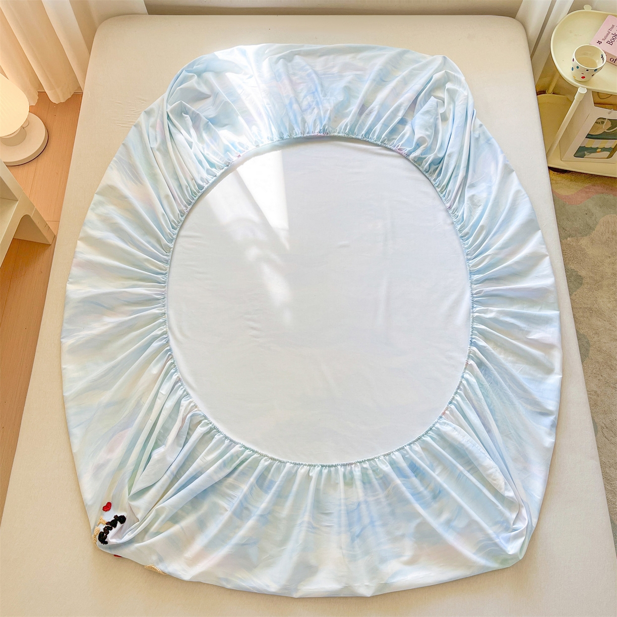 91家纺网 家纺一手货源 找家纺 笙意家纺 2026新款50S全棉纯棉毛巾绣单品床笠床笠单件 雾蓝小兔