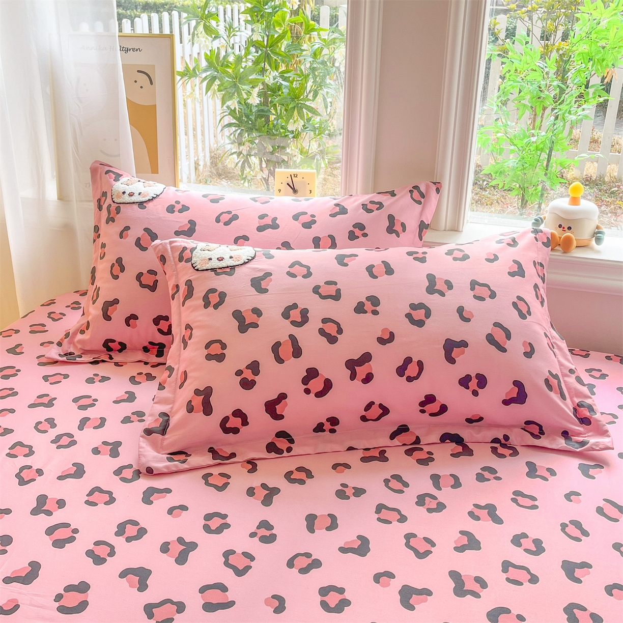 91家纺网 家纺一手货源 找家纺 笙意家纺 2026新款50S全棉纯棉毛巾绣单品床笠床笠单件 粉豹纹喵