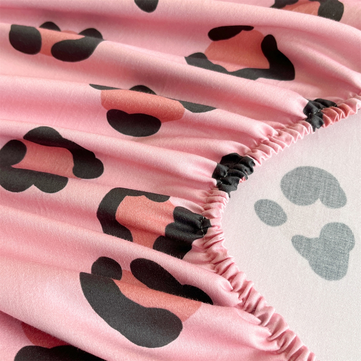 91家纺网 家纺一手货源 找家纺 笙意家纺 2026新款50S全棉纯棉毛巾绣单品床笠床笠单件 粉豹纹喵