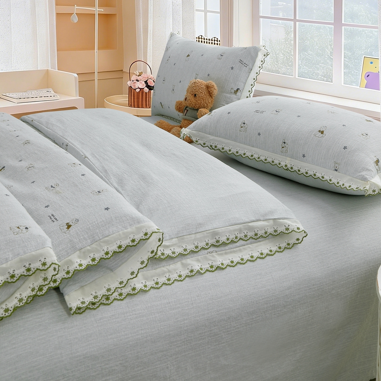 91家纺网 家纺一手货源 找家纺 恋之语 2026新款全棉花边色织水洗棉花边四件套 浅蓝萌宠