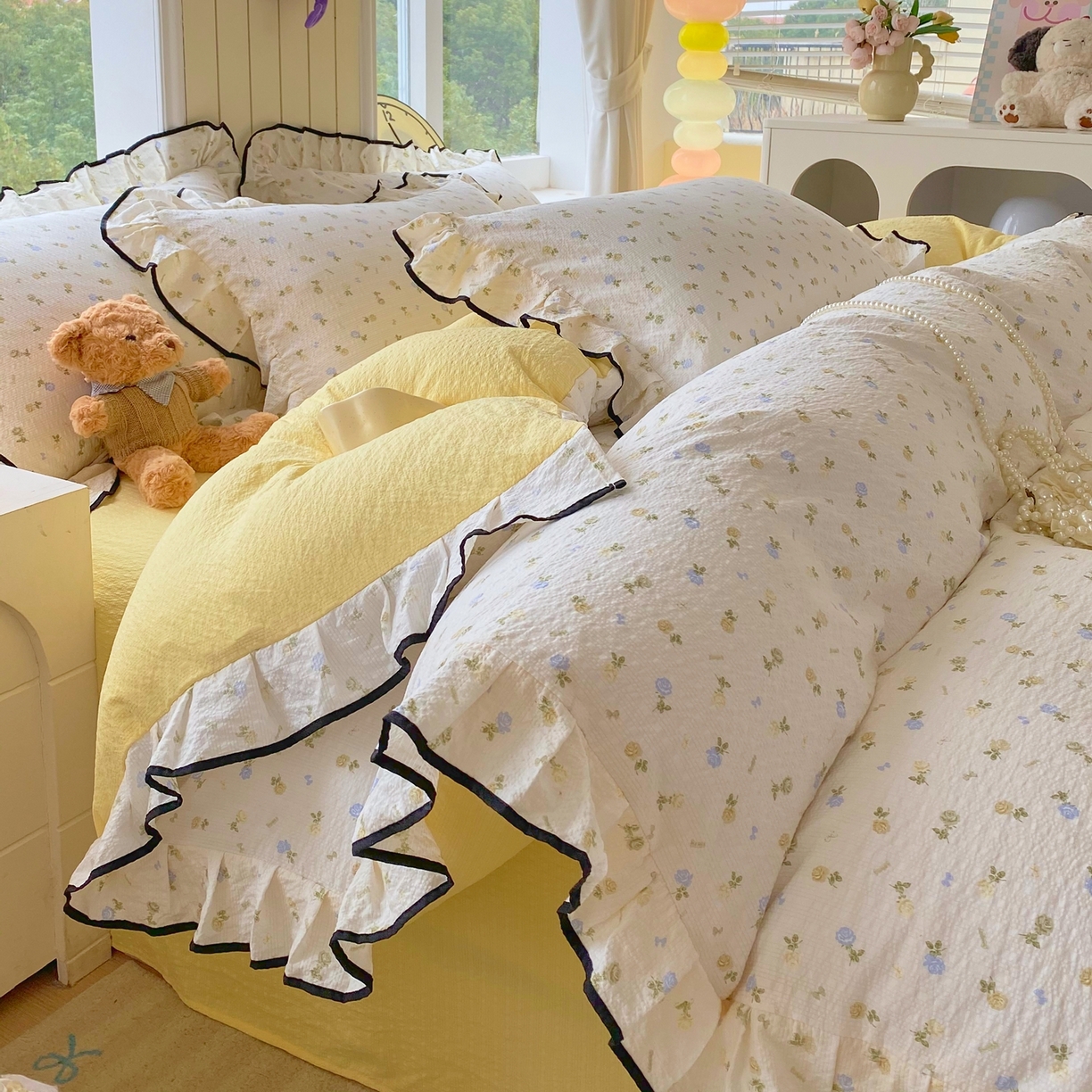 91家纺网 家纺一手货源 找家纺 爱橙家纺（原艾橙家纺） 2026春夏新款韩式花边110g超柔泡芙纱四件套 素锦织花