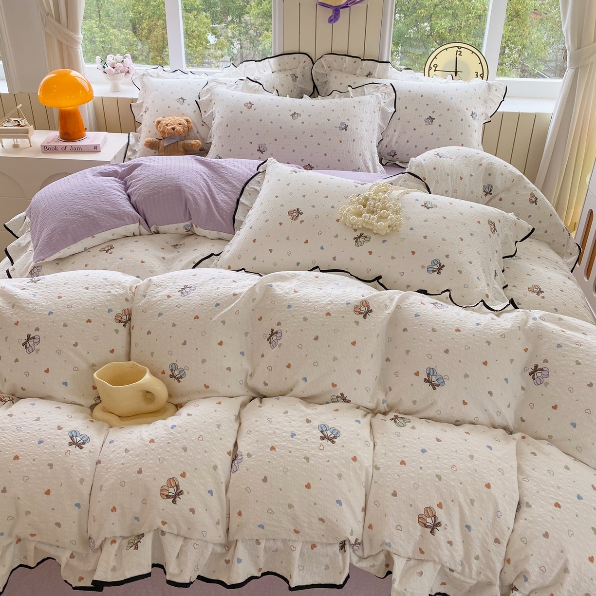 91家纺网 家纺一手货源 找家纺 爱橙家纺（原艾橙家纺） 2026春夏新款韩式花边110g超柔泡芙纱四件套 蝶糖