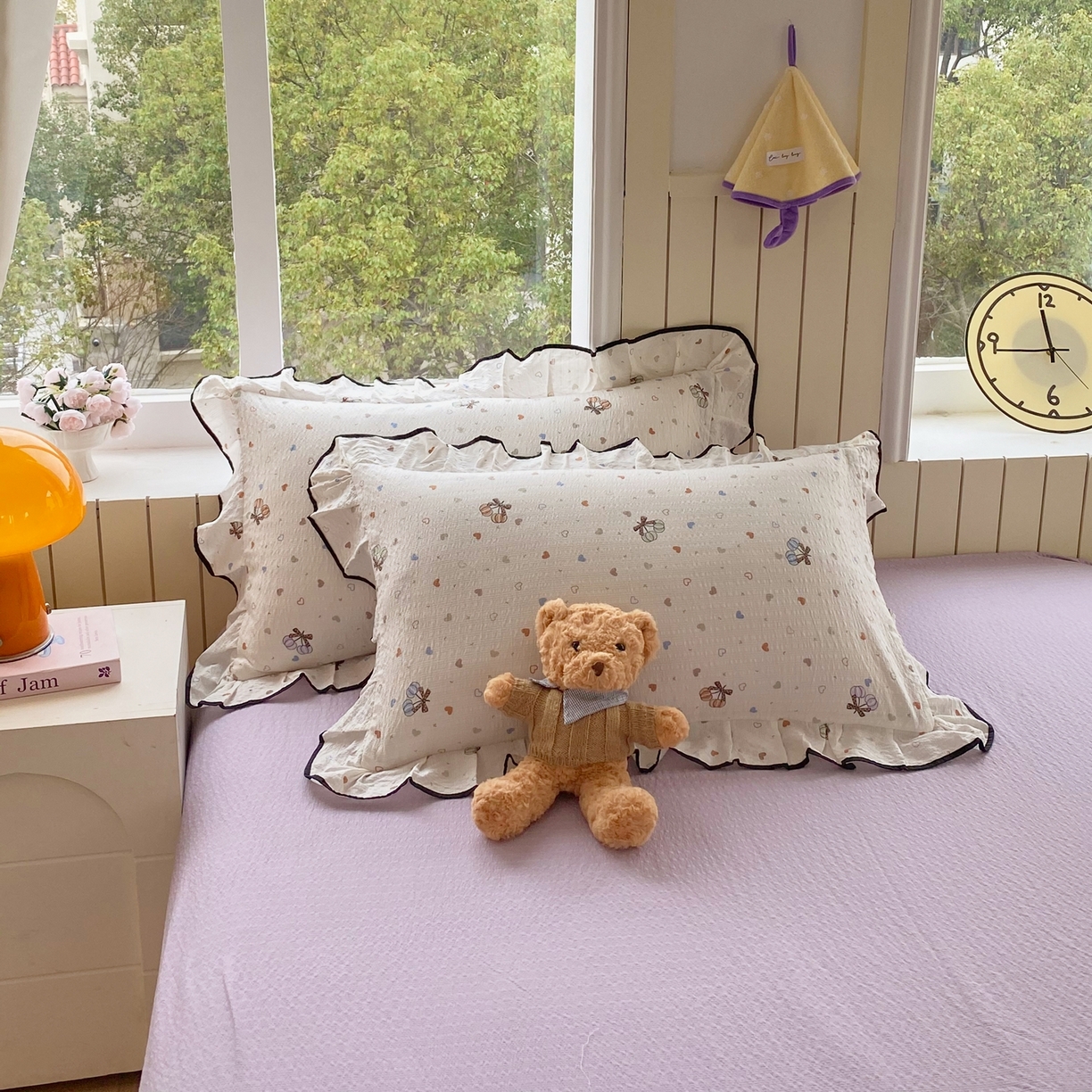 91家纺网 家纺一手货源 找家纺 爱橙家纺（原艾橙家纺） 2026春夏新款韩式花边110g超柔泡芙纱四件套 蝶糖