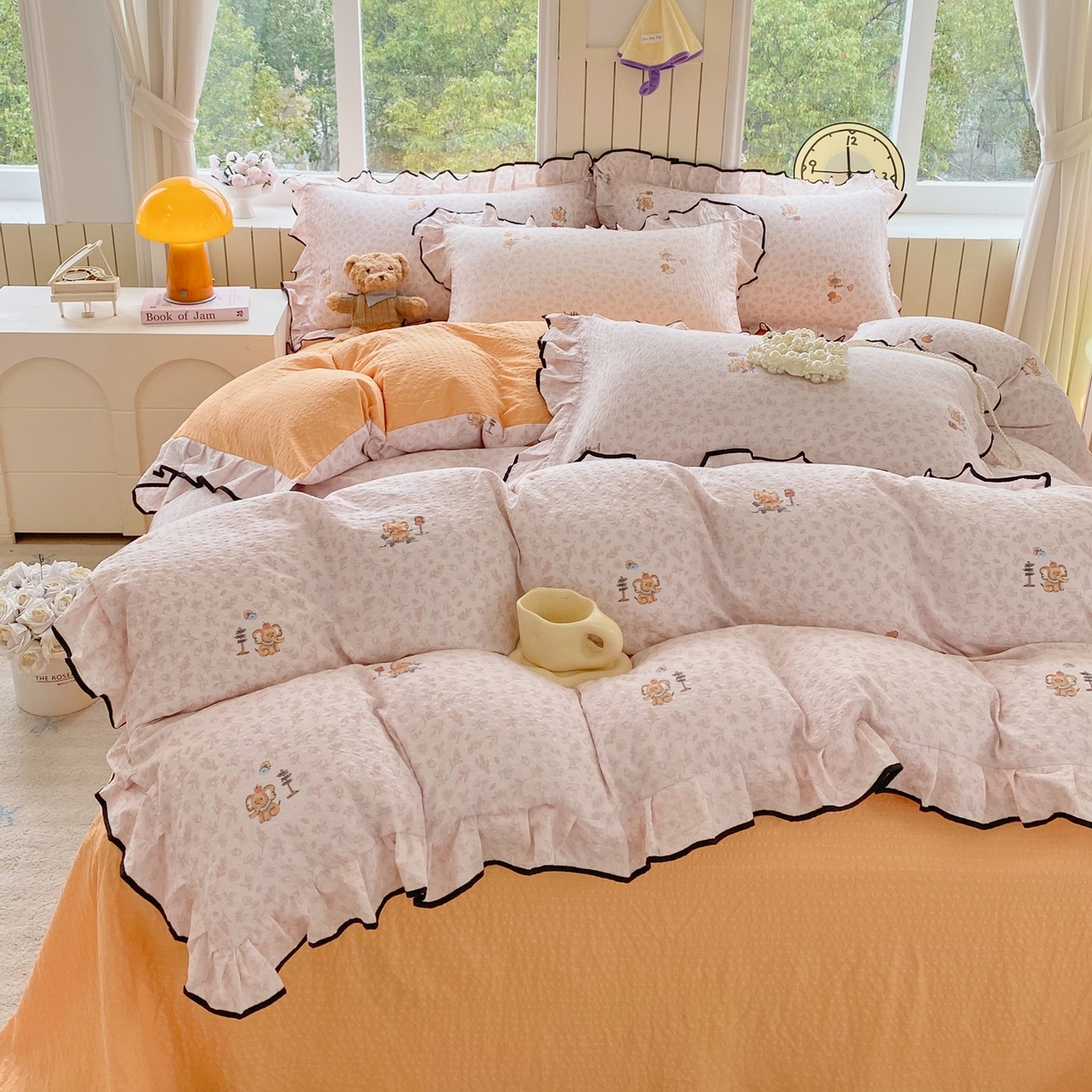 91家纺网 家纺一手货源 找家纺 爱橙家纺（原艾橙家纺） 2026春夏新款韩式花边110g超柔泡芙纱四件套 吉象