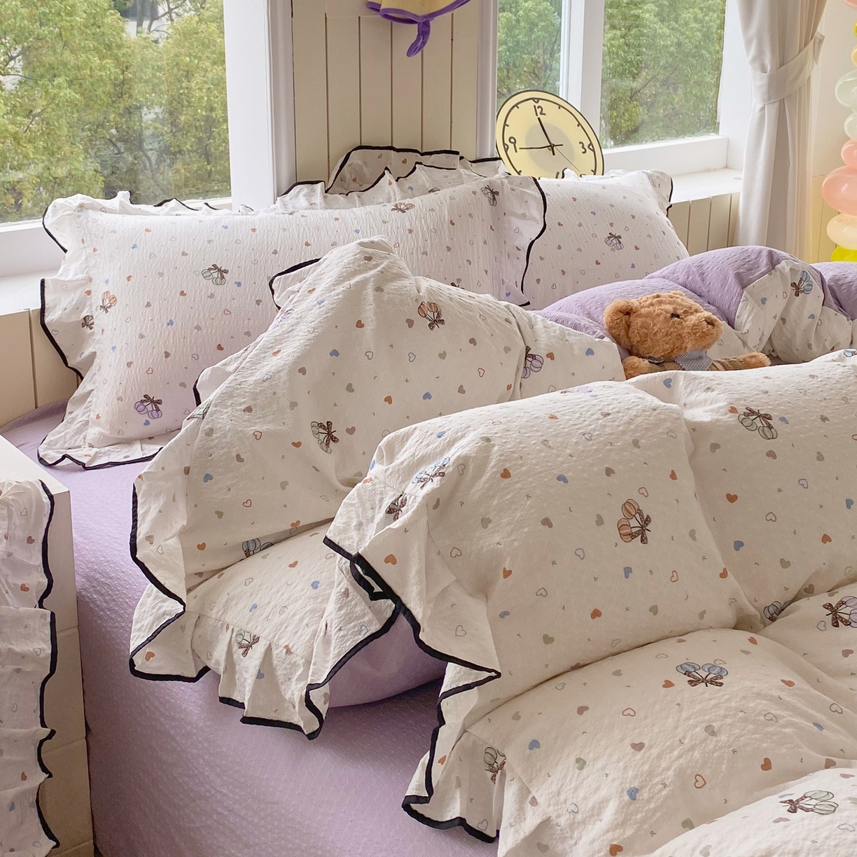 91家纺网 家纺一手货源 找家纺 爱橙家纺（原艾橙家纺） 2026春夏新款韩式花边110g超柔泡芙纱四件套 蝶糖