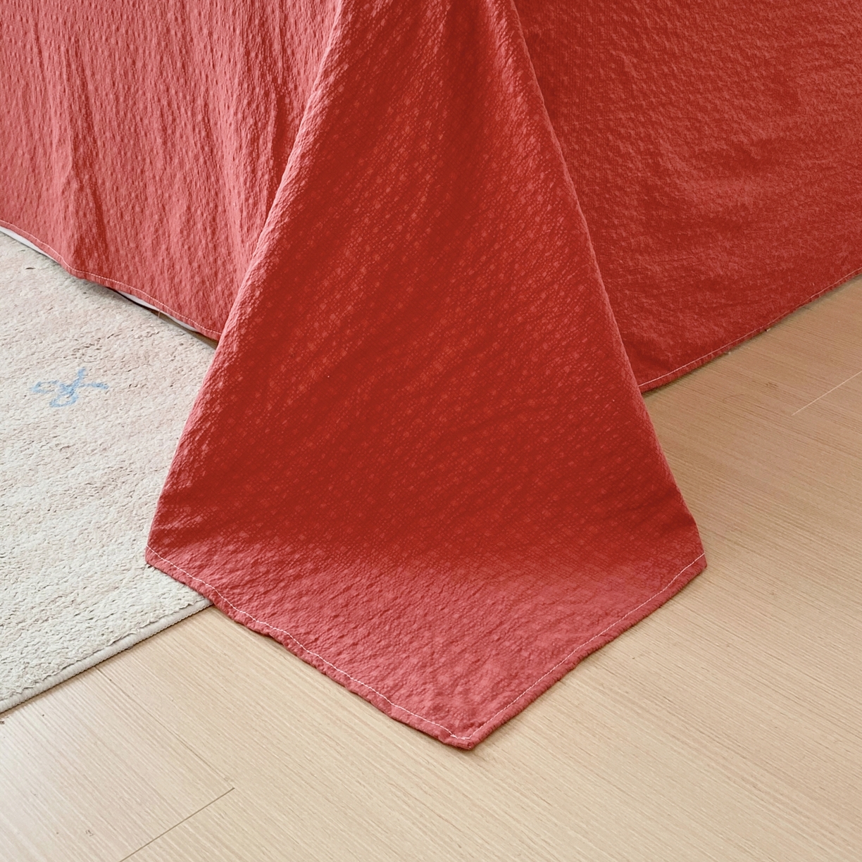 91家纺网 家纺一手货源 找家纺 爱橙家纺（原艾橙家纺） 2026春夏新款韩式花边110g超柔泡芙纱四件套 花町软猫