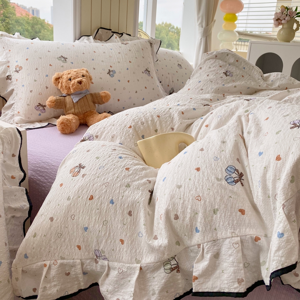 91家纺网 家纺一手货源 找家纺 爱橙家纺（原艾橙家纺） 2026春夏新款韩式花边110g超柔泡芙纱四件套 蝶糖