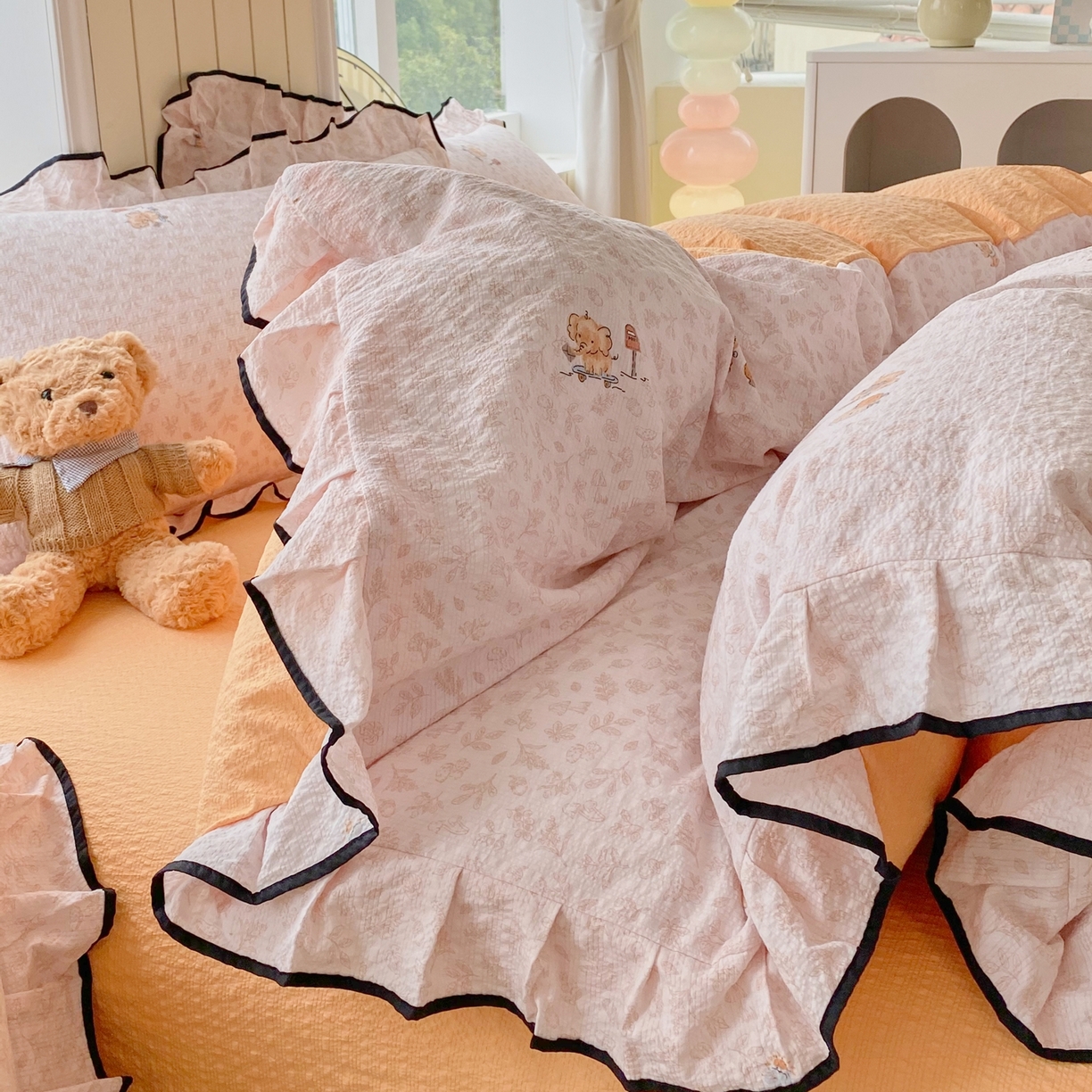 91家纺网 家纺一手货源 找家纺 爱橙家纺（原艾橙家纺） 2026春夏新款韩式花边110g超柔泡芙纱四件套 吉象