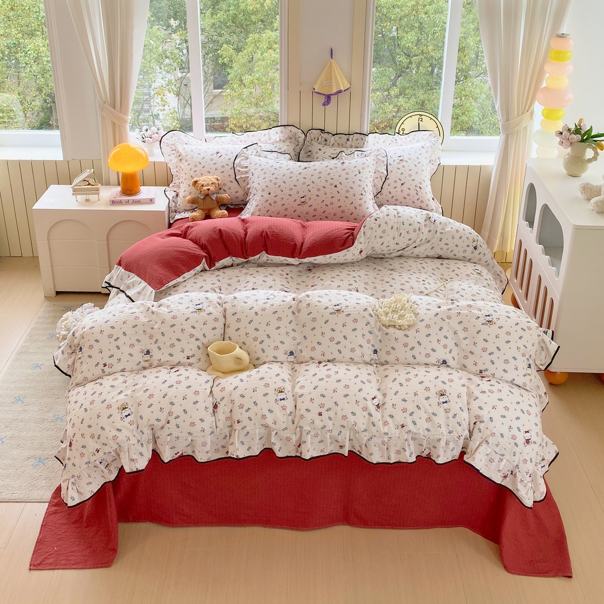 91家纺网 家纺一手货源 找家纺 爱橙家纺（原艾橙家纺） 2026春夏新款韩式花边110g超柔泡芙纱四件套 花町软猫