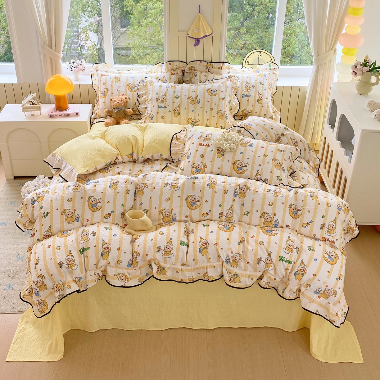 91家纺网 家纺一手货源 找家纺 爱橙家纺（原艾橙家纺） 2026春夏新款韩式花边110g超柔泡芙纱四件套 星星崽