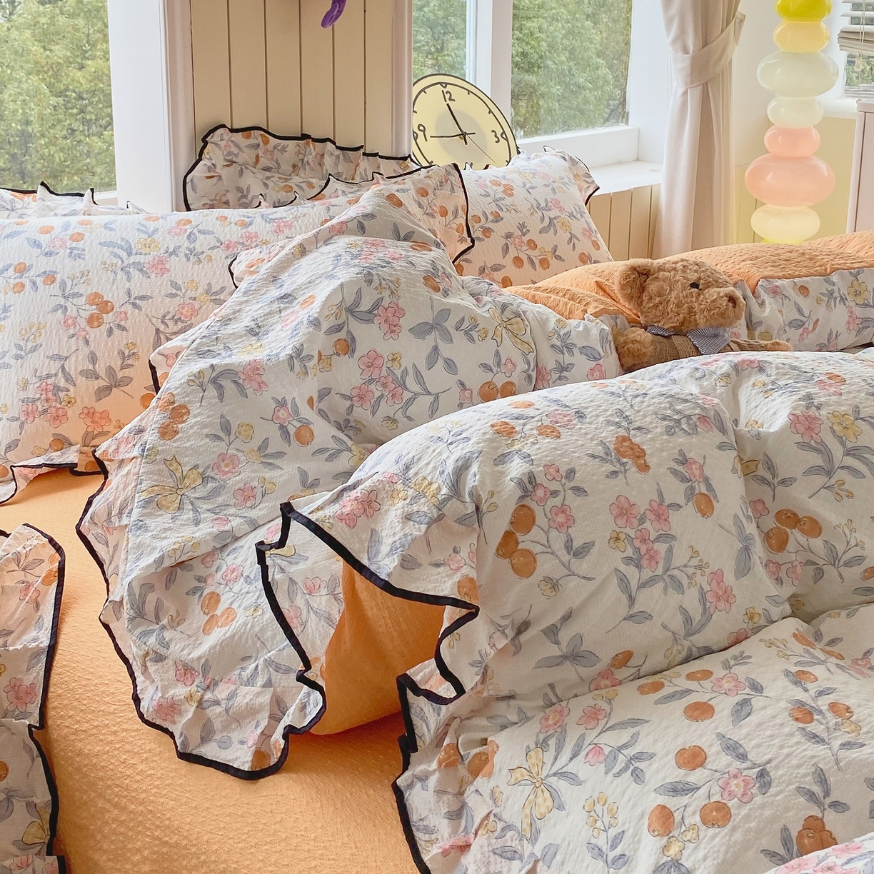 91家纺网 家纺一手货源 找家纺 爱橙家纺（原艾橙家纺） 2026春夏新款韩式花边110g超柔泡芙纱四件套 石榴花开