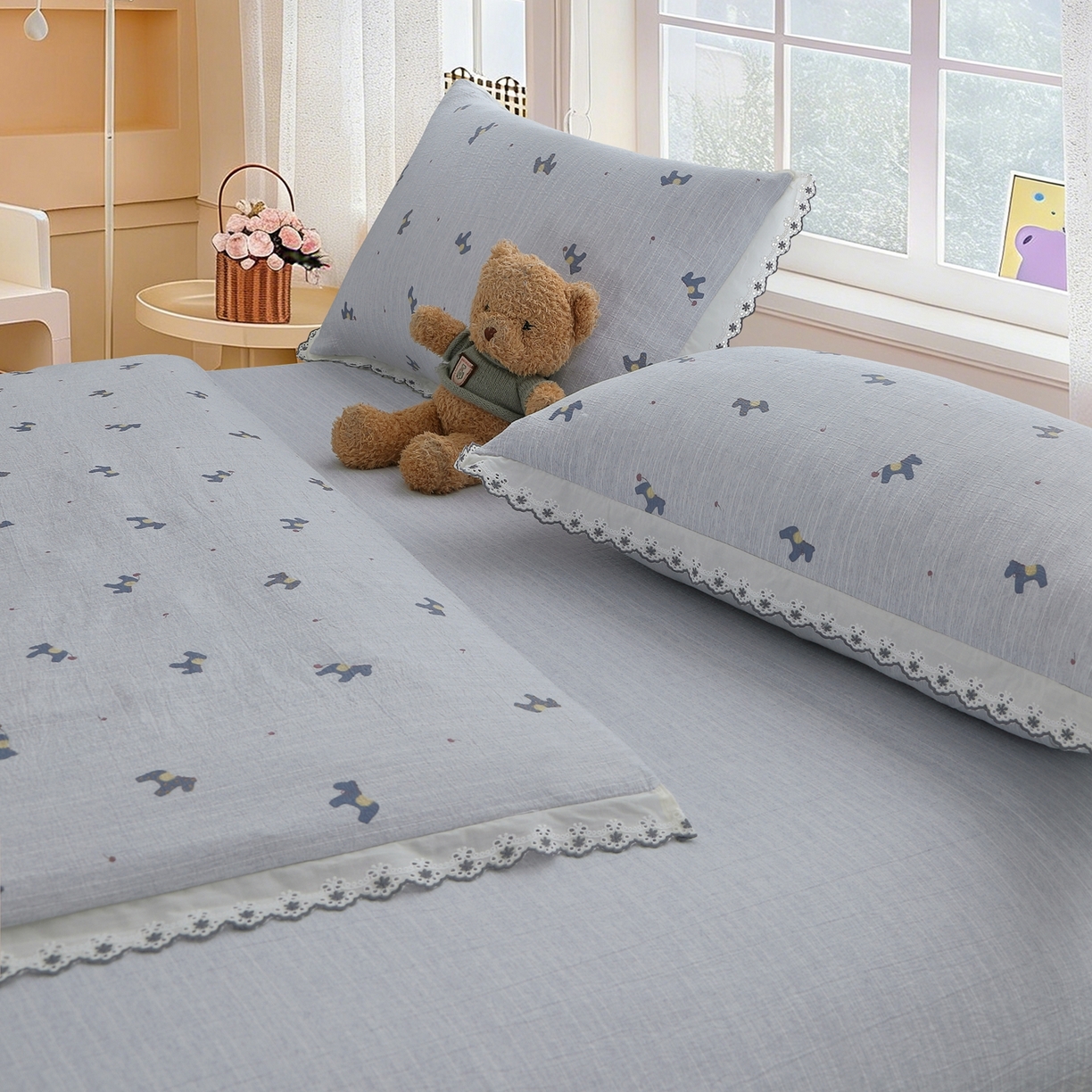 91家纺网 家纺一手货源 找家纺 恋之语 2026新款全棉花边色织水洗棉花边四件套 浅蓝汪汪