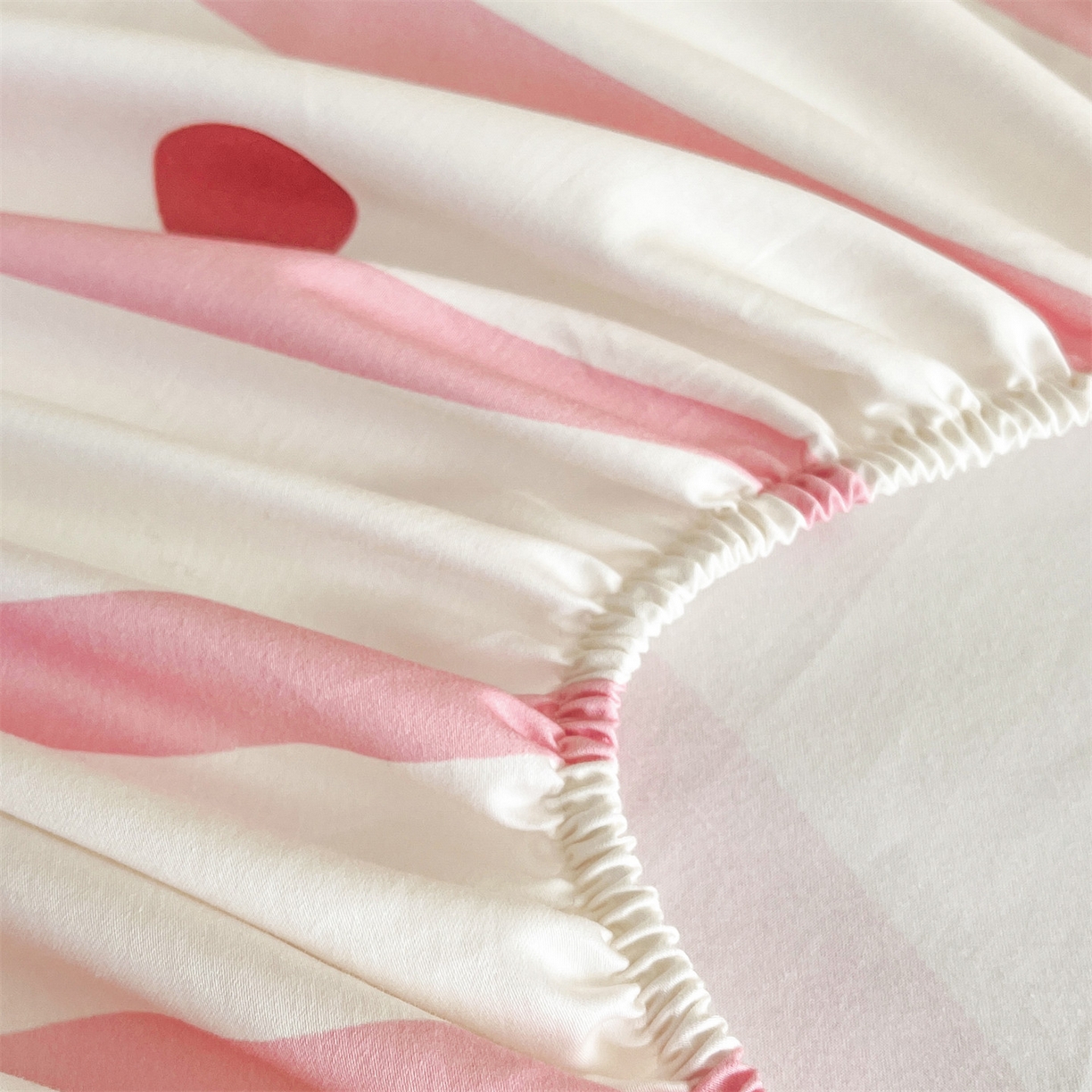 91家纺网 家纺一手货源 找家纺 笙意家纺 2026新款50S全棉纯棉毛巾绣单品床笠床笠单件 派对小熊