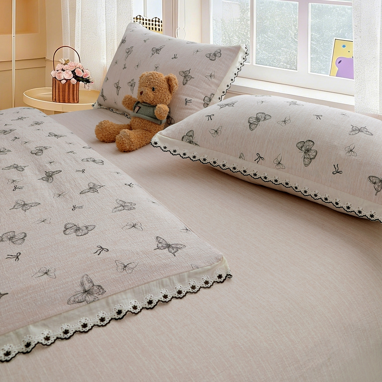 91家纺网 家纺一手货源 找家纺 恋之语 2026新款全棉花边色织水洗棉花边四件套 浅棕蝶舞