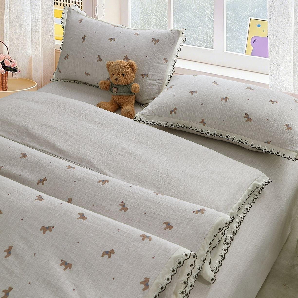 91家纺网 家纺一手货源 找家纺 恋之语 2026新款全棉花边色织水洗棉花边四件套 浅棕汪汪