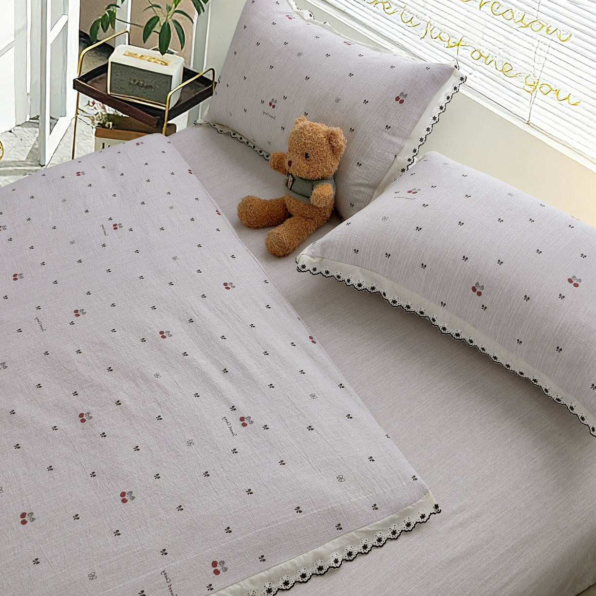 91家纺网 家纺一手货源 找家纺 恋之语 2026新款全棉花边色织水洗棉花边四件套 樱桃