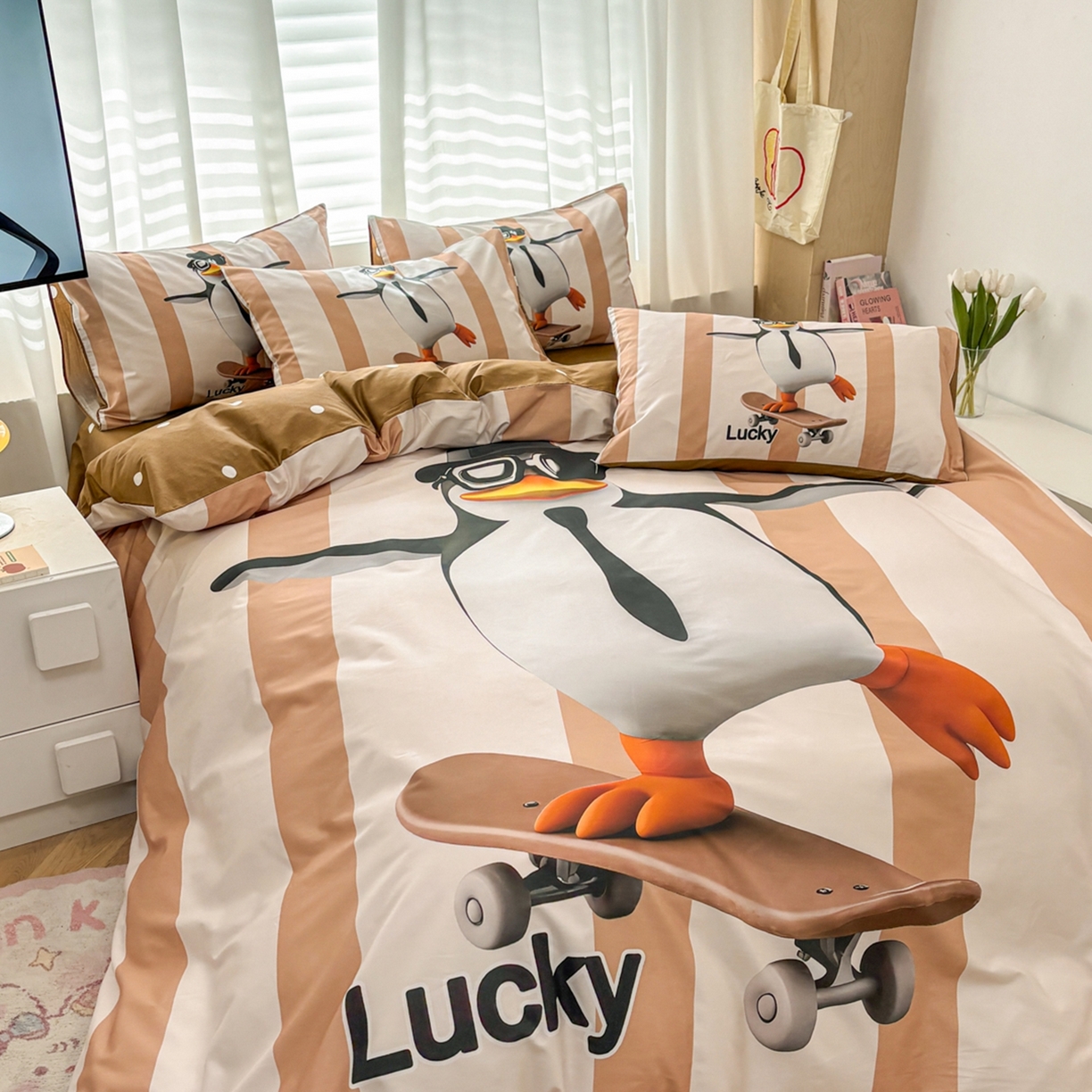 91家纺网 家纺一手货源 找家纺 （总）孩子王家纺 2026新款卡通亲肤活性大版全纯棉专版企鹅系列四件套