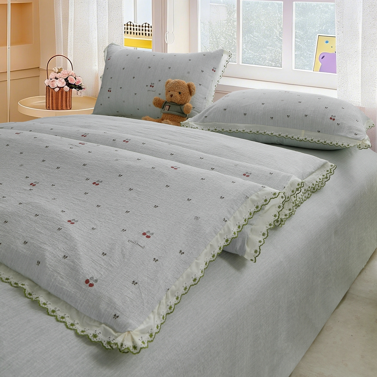 91家纺网 家纺一手货源 找家纺 恋之语 2026新款全棉花边色织水洗棉花边四件套 樱桃-蓝