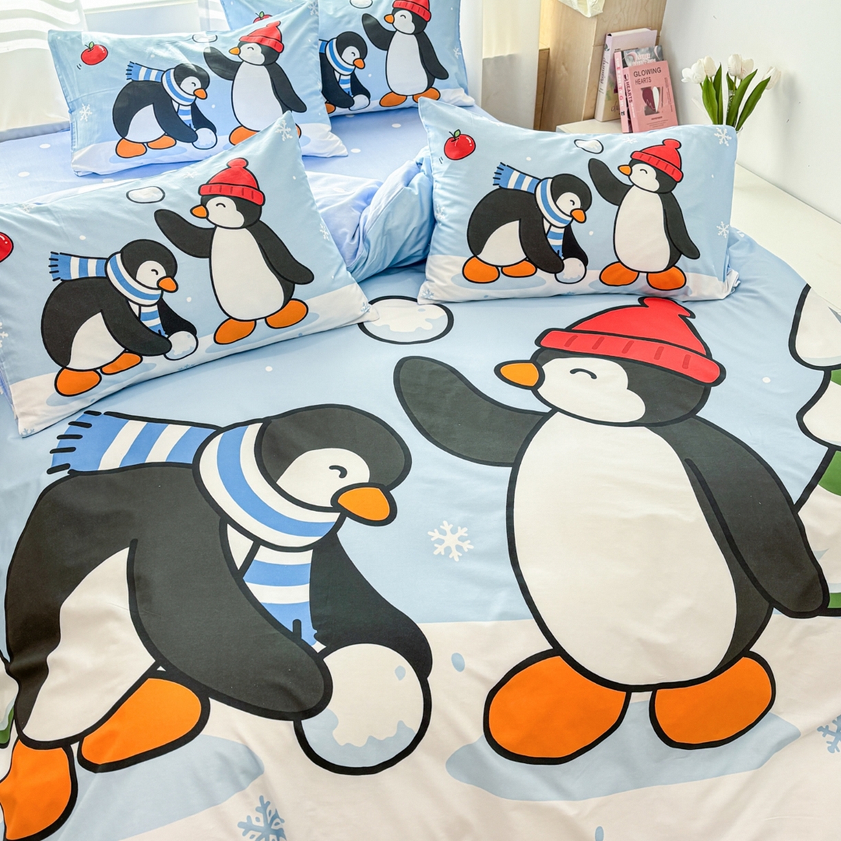 91家纺网 家纺一手货源 找家纺 孩子王家纺 2026新款卡通亲肤活性大版全纯棉专版企鹅系列四件套 冬日企鹅