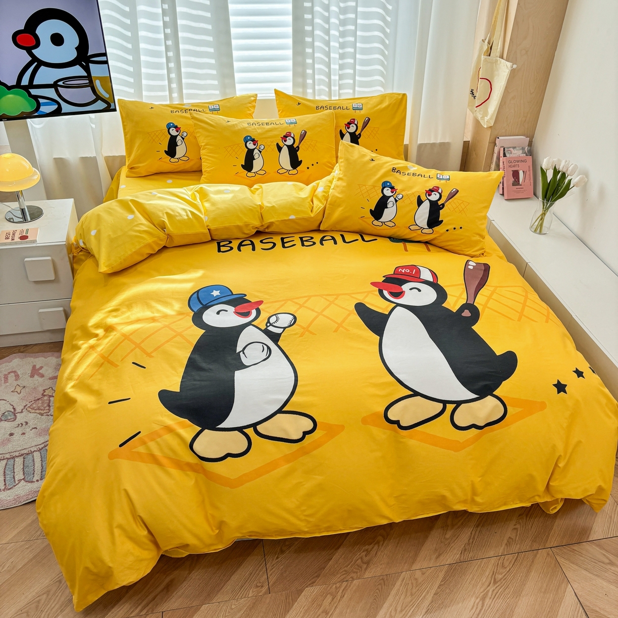 91家纺网 家纺一手货源 找家纺 孩子王家纺 2026新款卡通亲肤活性大版全纯棉专版企鹅系列四件套 棒球乐园