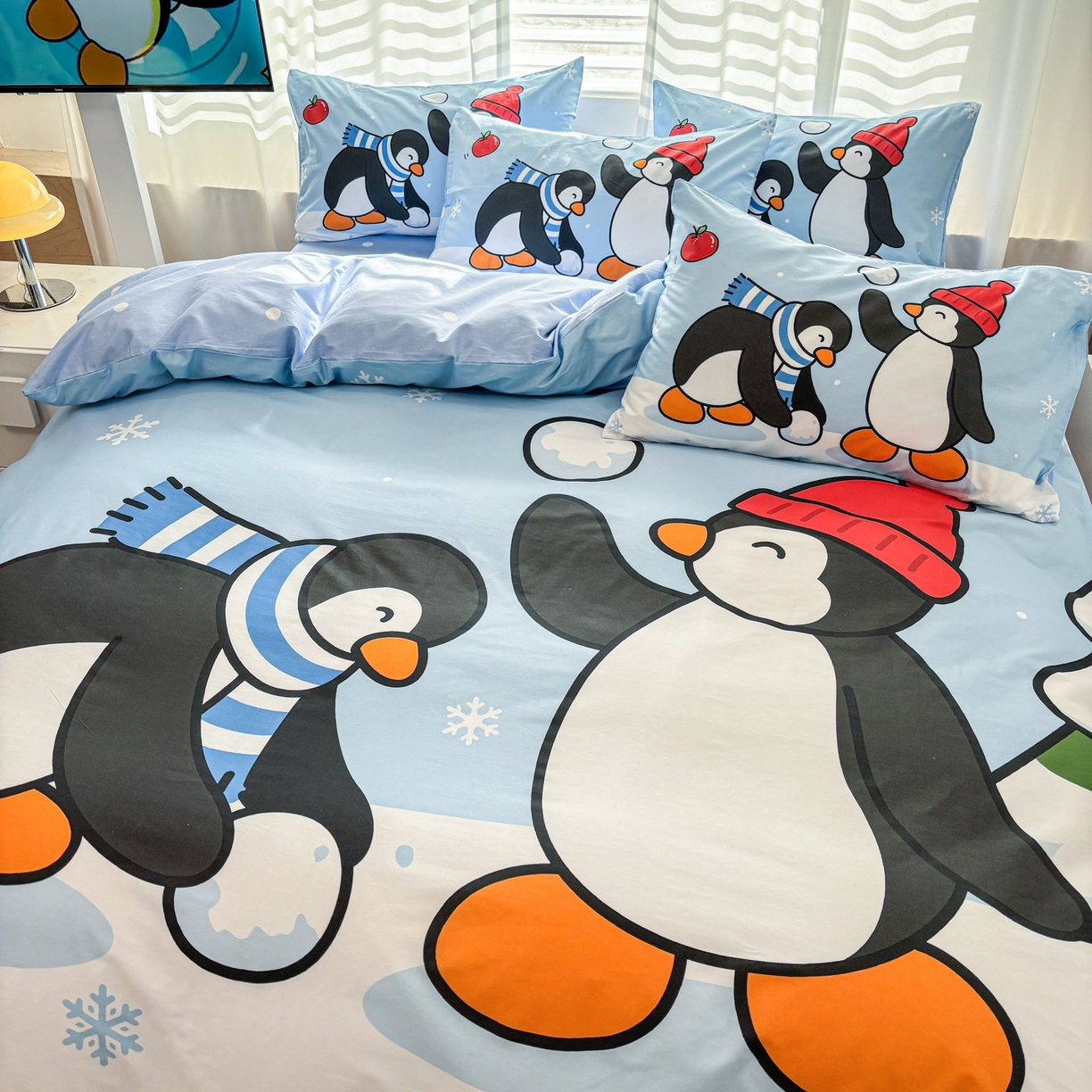 91家纺网 家纺一手货源 找家纺 孩子王家纺 2026新款卡通亲肤活性大版全纯棉专版企鹅系列四件套 冬日企鹅