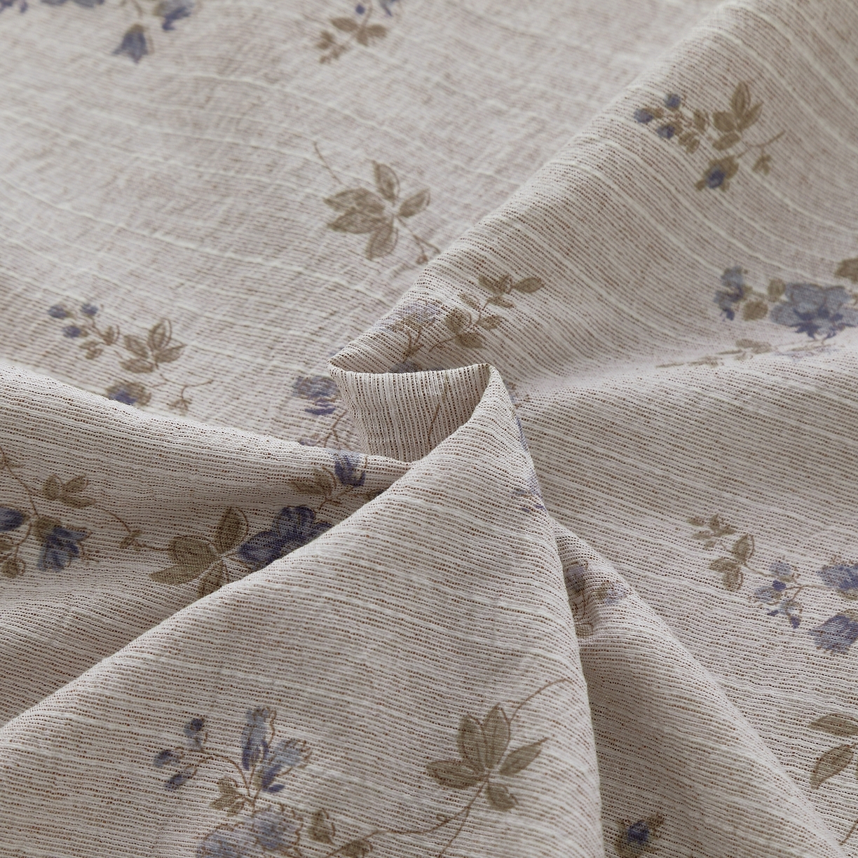 91家纺网 家纺一手货源 找家纺 恋之语 2026新款全棉花边色织水洗棉花边四件套 紫雾星花