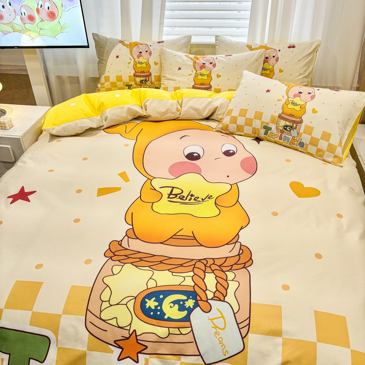 91家纺网 家纺一手货源 找家纺 孩子王家纺 2026新款卡通亲肤全棉纯棉大版星星人系列四件套 芝士星梦