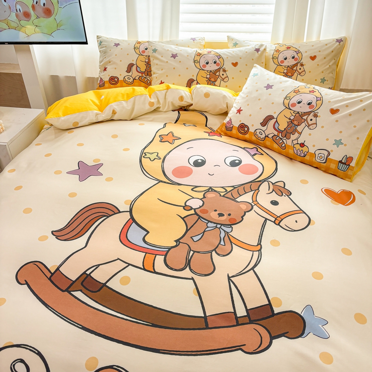 91家纺网 家纺一手货源 找家纺 孩子王家纺 2026新款卡通亲肤全棉纯棉大版星星人系列四件套 焦糖木马