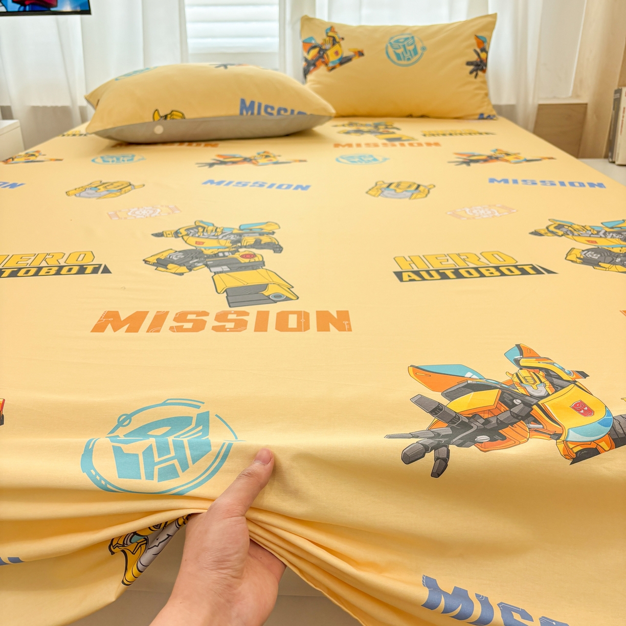 91家纺网 家纺一手货源 找家纺 孩子王家纺 2026新款卡通全棉纯棉正版授权大版变形金刚单床单床单单件 黄蜂伙伴