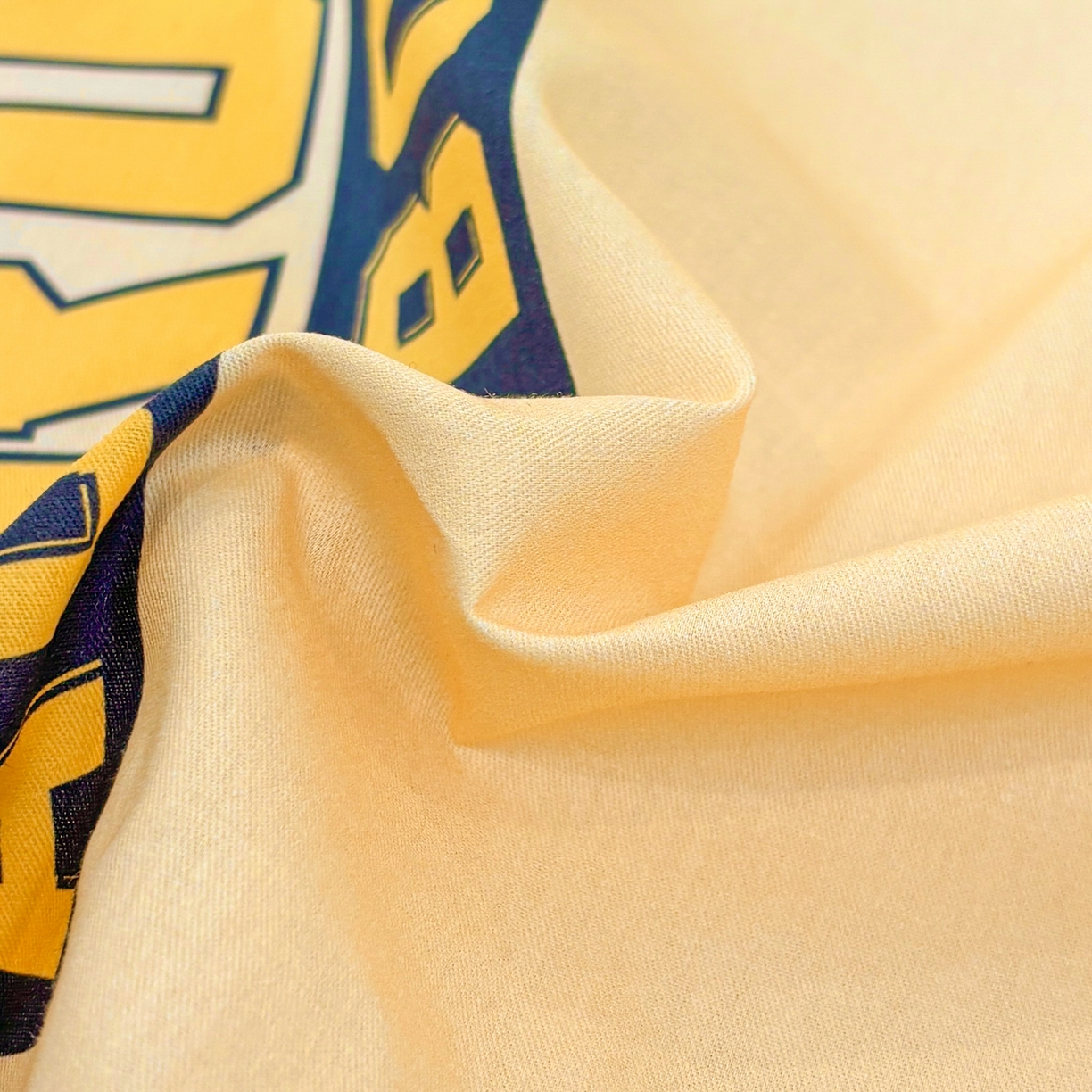 91家纺网 家纺一手货源 找家纺 孩子王家纺 2026新款卡通全棉纯棉正版授权大版变形金刚单床单床单单件 黄蜂伙伴