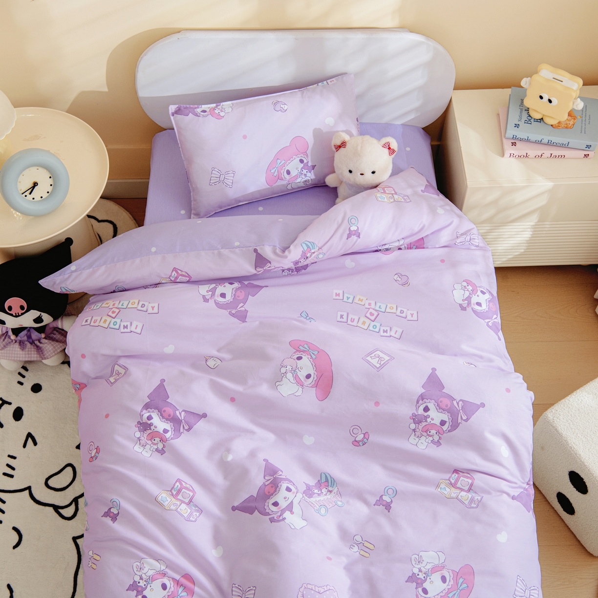 91家纺网 家纺一手货源 找家纺 孩子王家纺 2026新款卡通全棉纯棉正版授权三丽鸥幼儿园套件三件套六件套多件套 甜酷伙伴