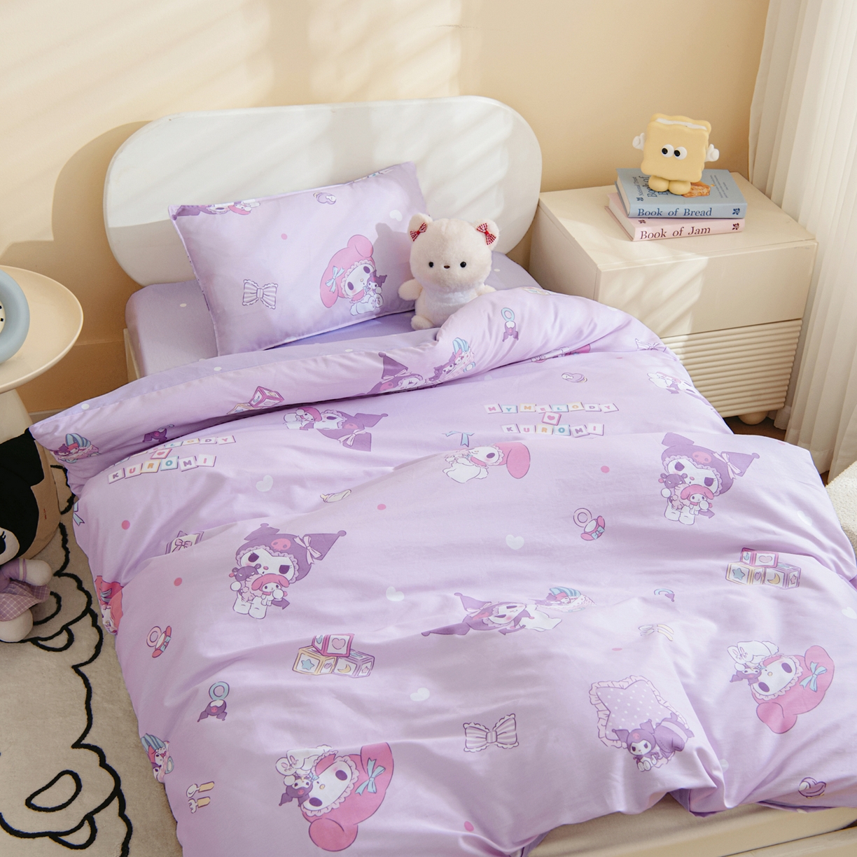 91家纺网 家纺一手货源 找家纺 孩子王家纺 2026新款卡通全棉纯棉正版授权三丽鸥幼儿园套件三件套六件套多件套 甜酷伙伴