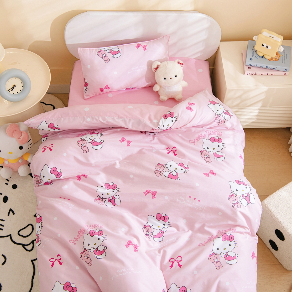 91家纺网 家纺一手货源 找家纺 孩子王家纺 2026新款卡通全棉纯棉正版授权三丽鸥幼儿园套件三件套六件套多件套 甜甜kt