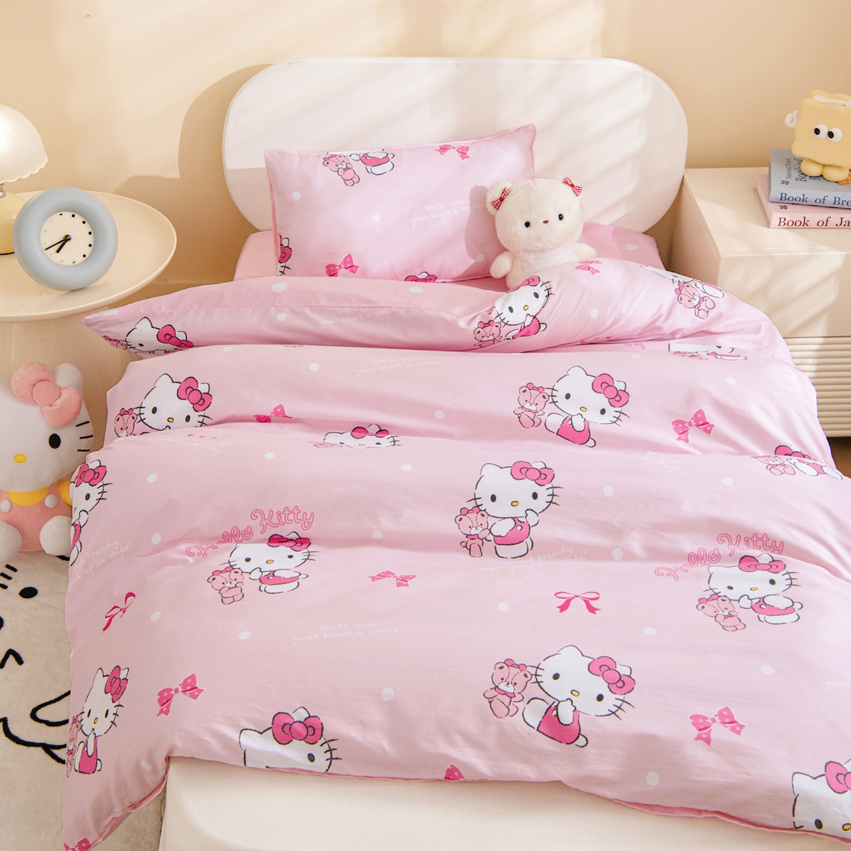 91家纺网 家纺一手货源 找家纺 孩子王家纺 2026新款卡通全棉纯棉正版授权三丽鸥幼儿园套件三件套六件套多件套 甜甜kt