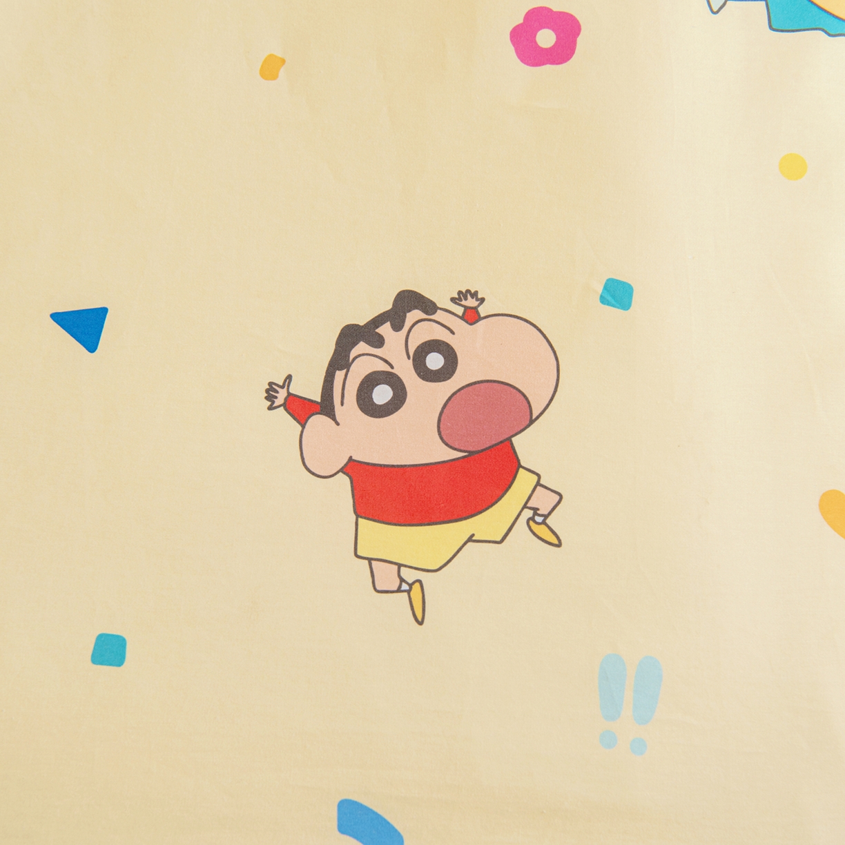 91家纺网 家纺一手货源 找家纺 孩子王家纺 2026新款卡通全棉纯棉正版授权蜡笔小新幼儿园套件三件套六件套多件套 春日部家族