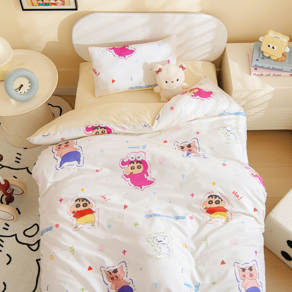 91家纺网 家纺一手货源 找家纺 孩子王家纺 2026新款卡通全棉纯棉正版授权蜡笔小新幼儿园套件三件套六件套多件套 搞笑小新