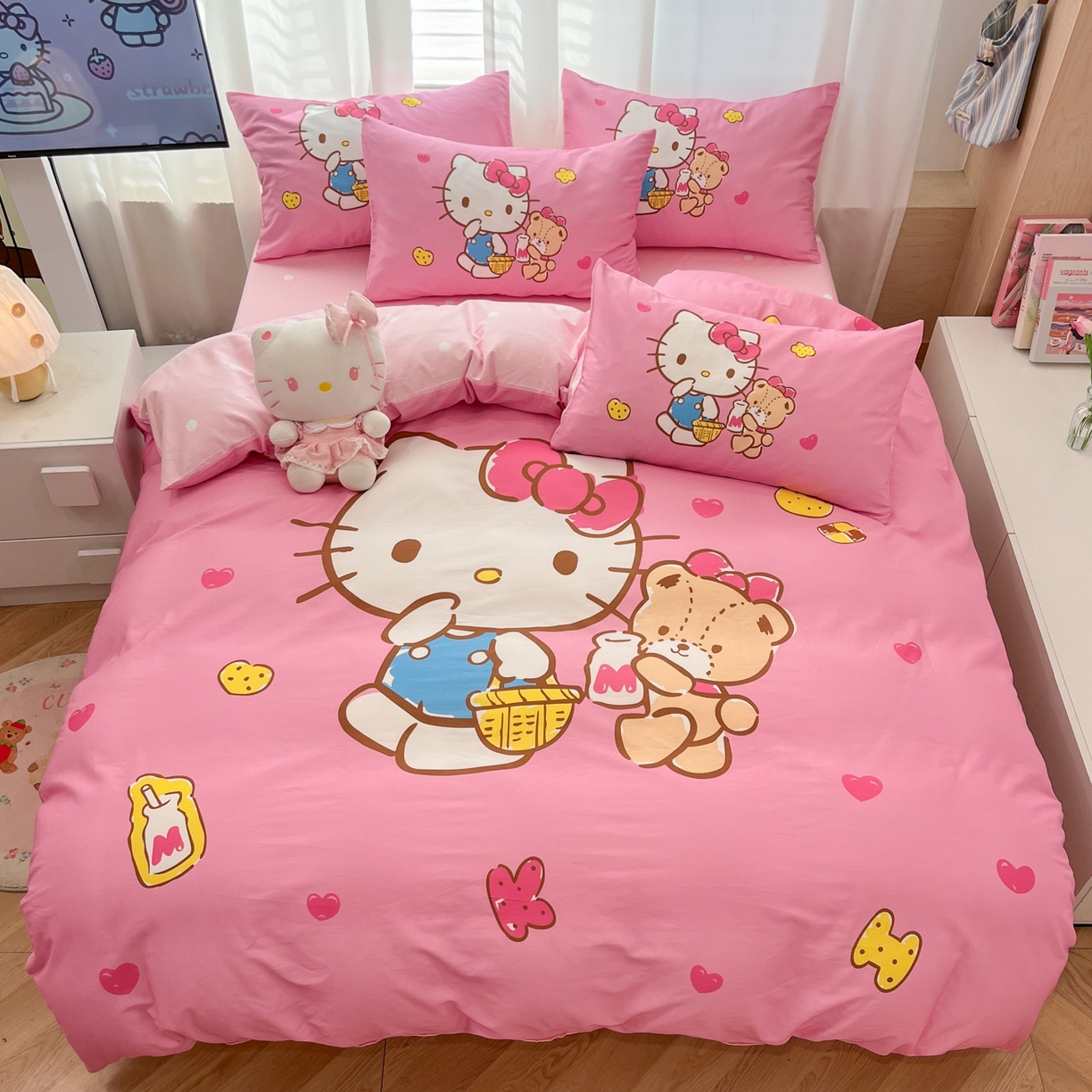 91家纺网 家纺一手货源 找家纺 孩子王家纺 2026新款卡通全棉纯棉正版授权大版三丽鸥系列四件套 温柔kt