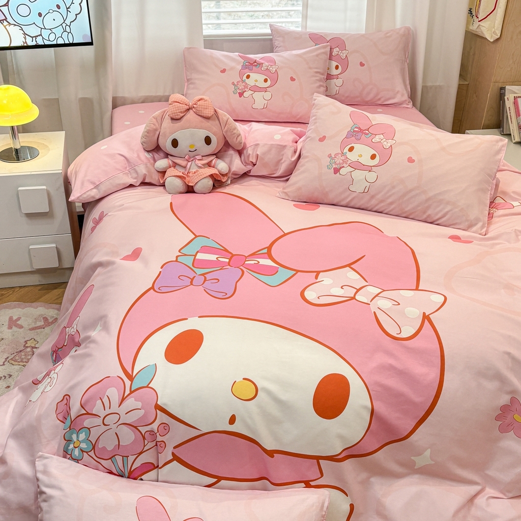 91家纺网 家纺一手货源 找家纺 孩子王家纺 2026新款卡通全棉纯棉正版授权大版三丽鸥系列四件套 调皮美乐蒂