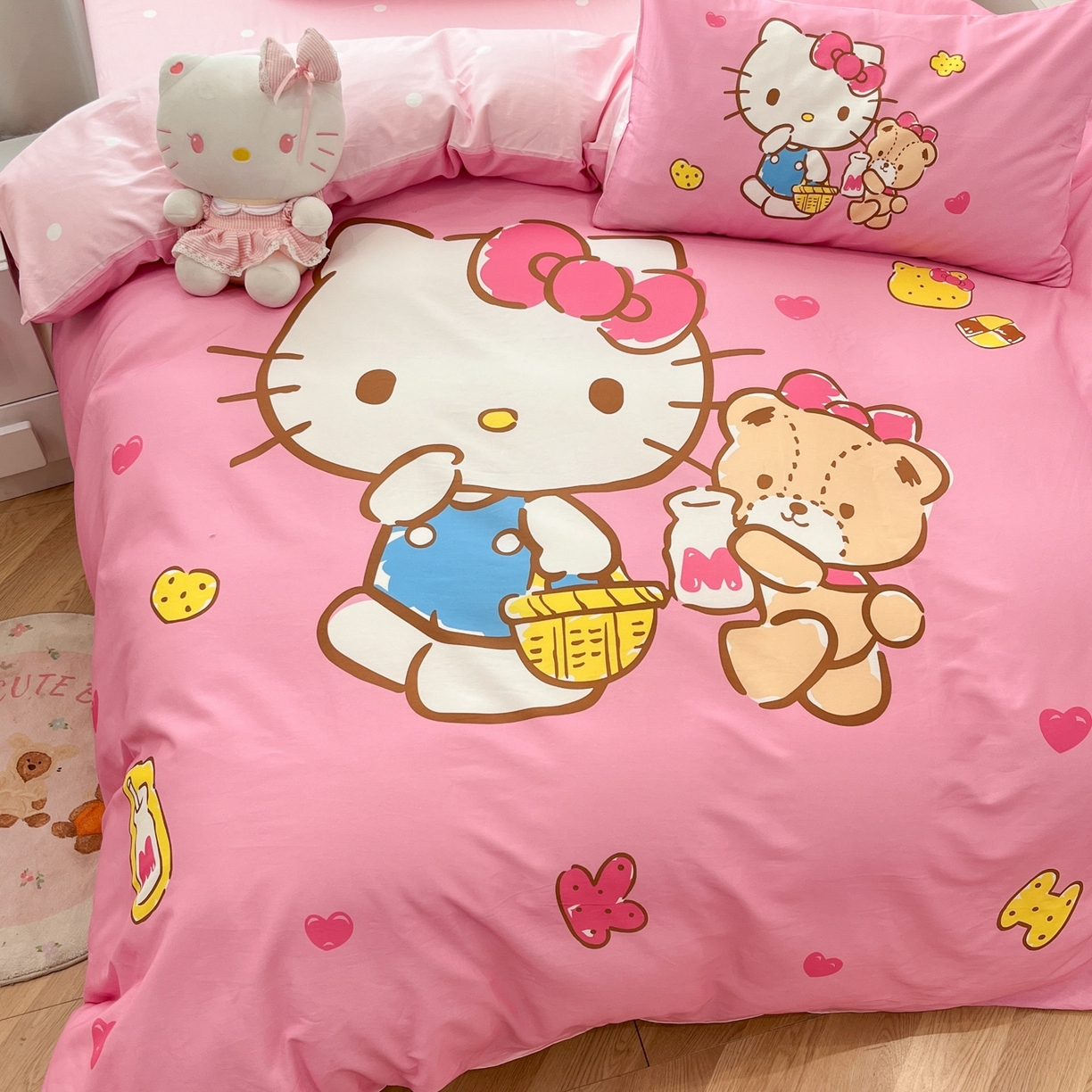 91家纺网 家纺一手货源 找家纺 孩子王家纺 2026新款卡通全棉纯棉正版授权大版三丽鸥系列四件套 温柔kt