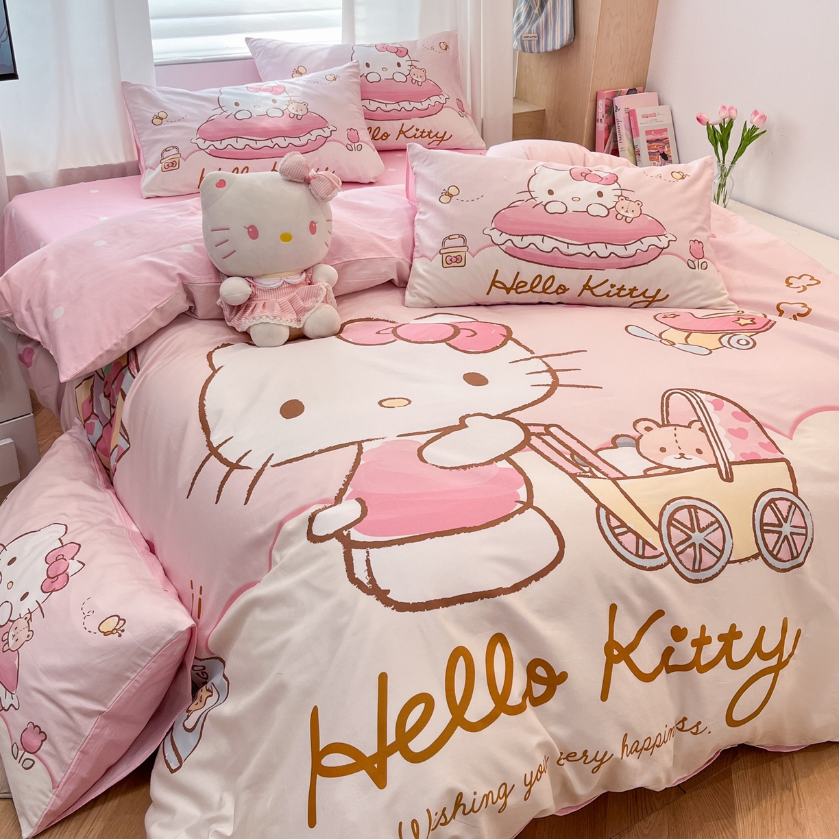 91家纺网 家纺一手货源 找家纺 孩子王家纺 2026新款卡通全棉纯棉正版授权大版三丽鸥系列四件套 香香kt