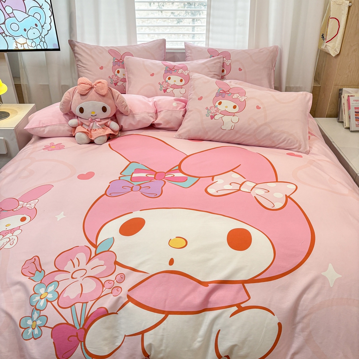 91家纺网 家纺一手货源 找家纺 孩子王家纺 2026新款卡通全棉纯棉正版授权大版三丽鸥系列四件套 调皮美乐蒂