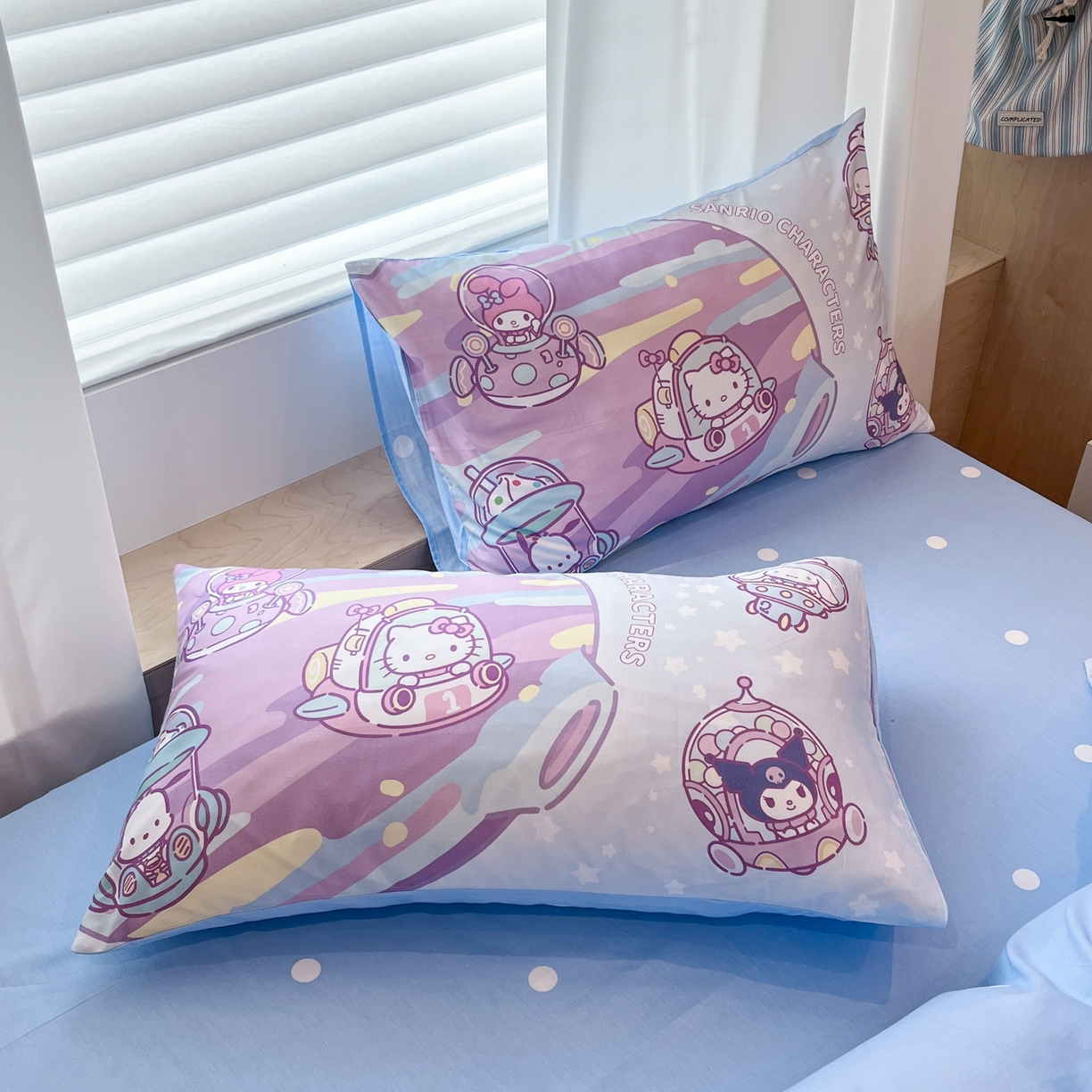 91家纺网 家纺一手货源 找家纺 孩子王家纺 2026新款卡通全棉纯棉正版授权大版三丽鸥系列四件套 梦幻家族