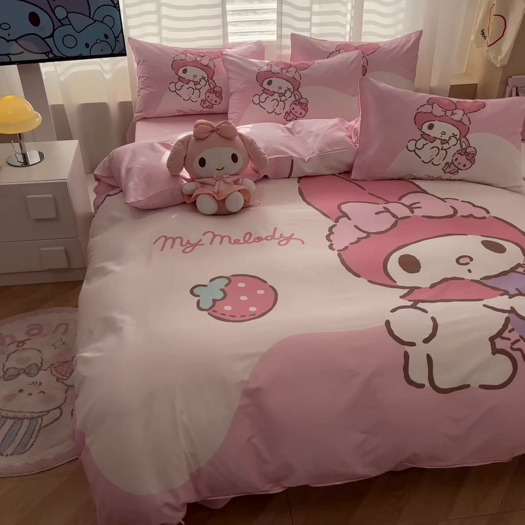 91家纺网 家纺一手货源 找家纺 孩子王家纺 2026新款卡通全棉纯棉正版授权大版三丽鸥系列四件套 草莓美乐蒂