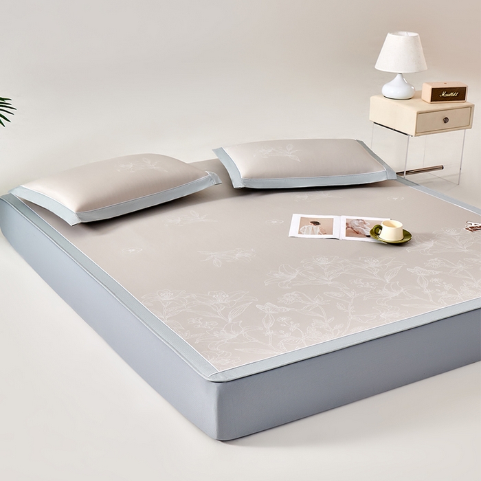 91家纺网 家纺一手货源 找家纺 小牛席业 2026新款【实拍风格】双PE凉感-百合清凉冰丝席系列（床笠款） 香槟