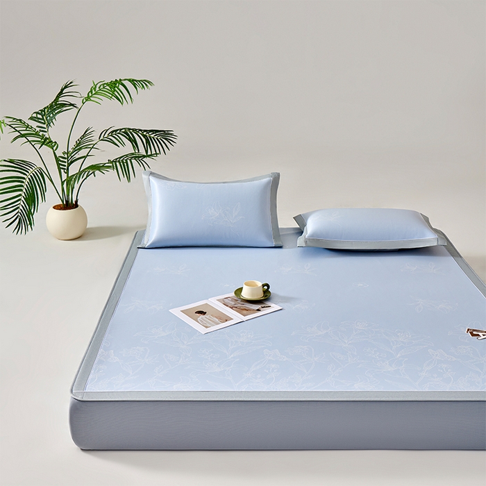 91家纺网 家纺一手货源 找家纺 小牛席业 2026新款【实拍风格】双PE凉感-百合清凉冰丝席系列（床笠款） 蓝色