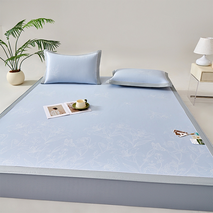 91家纺网 家纺一手货源 找家纺 小牛席业 2026新款【实拍风格】双PE凉感-百合清凉冰丝席系列（床笠款） 蓝色