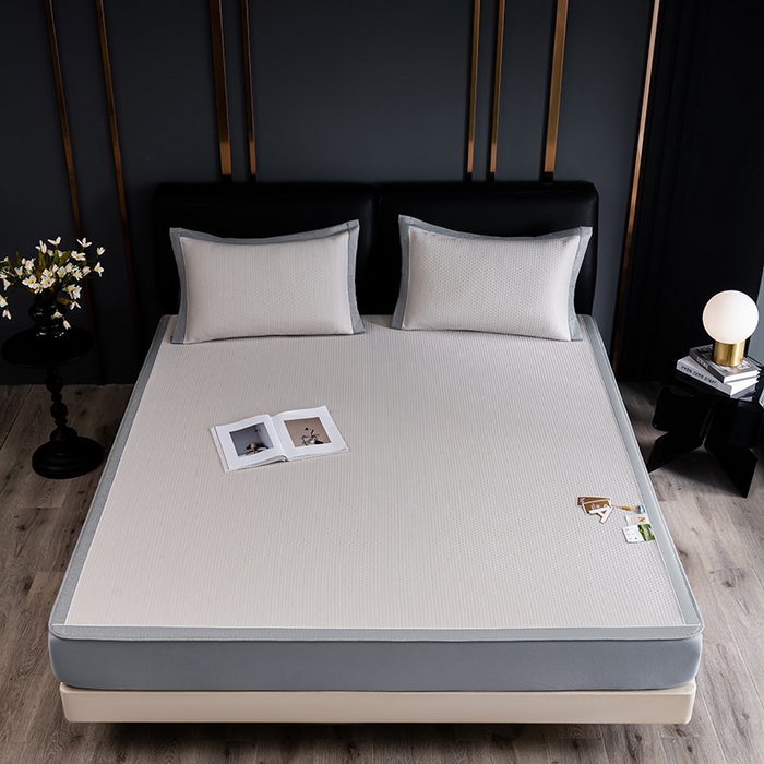 91家纺网 家纺一手货源 找家纺 （总）小牛席业 2026新款经典款-千鸟格冷感豆豆席系列（床笠款）