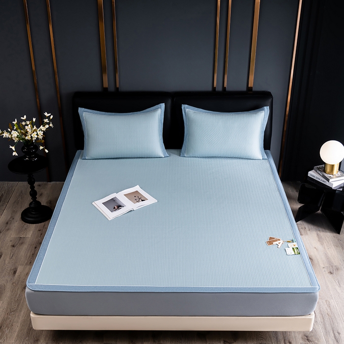 91家纺网 家纺一手货源 找家纺 小牛席业 2026新款经典款-千鸟格冷感豆豆席系列（床笠款） 蓝色